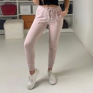 Abercrombie ruffle waist joggers size M